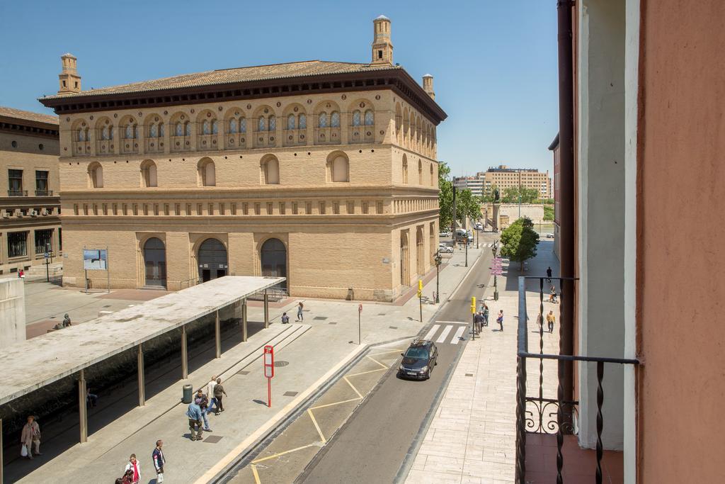 Hotel Tibur Saragoça Exterior foto