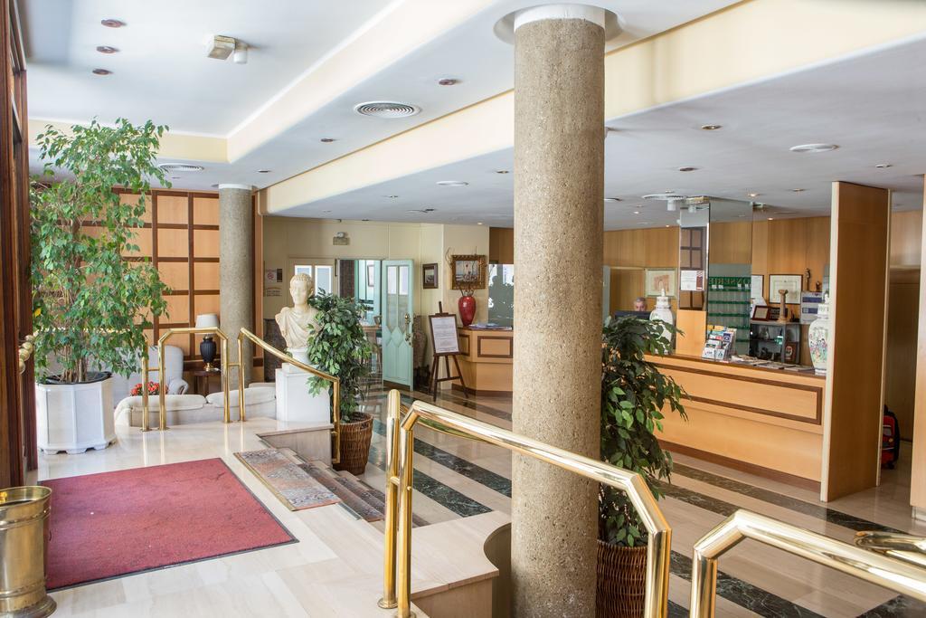 Hotel Tibur Saragoça Exterior foto